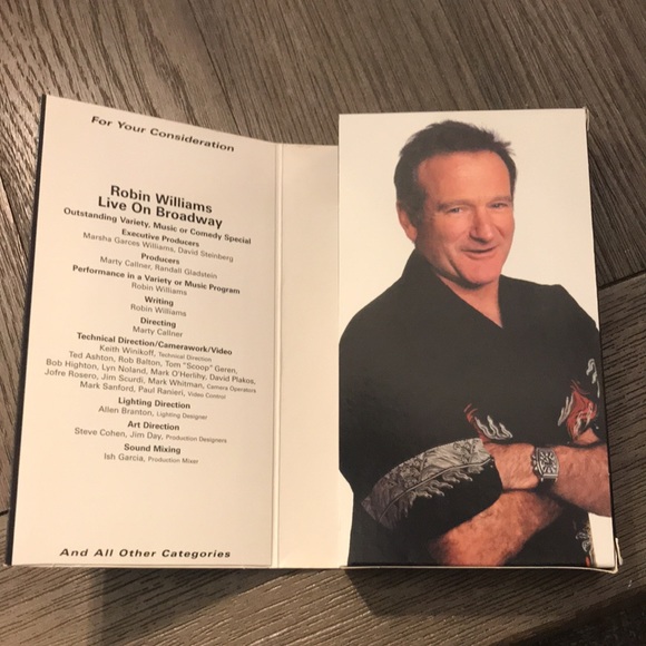 Robin Williams Live on Broadway RARE For your consideration VHS fans must see - Picture 2 of 8